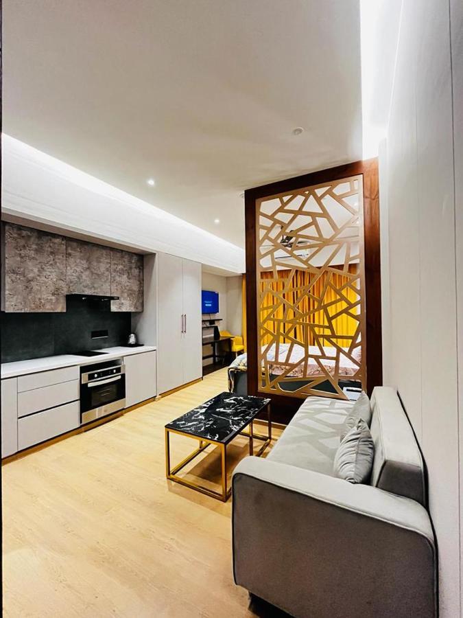 Luxe Apartment By Hey Studio'S ガーズィヤーバード エクステリア 写真